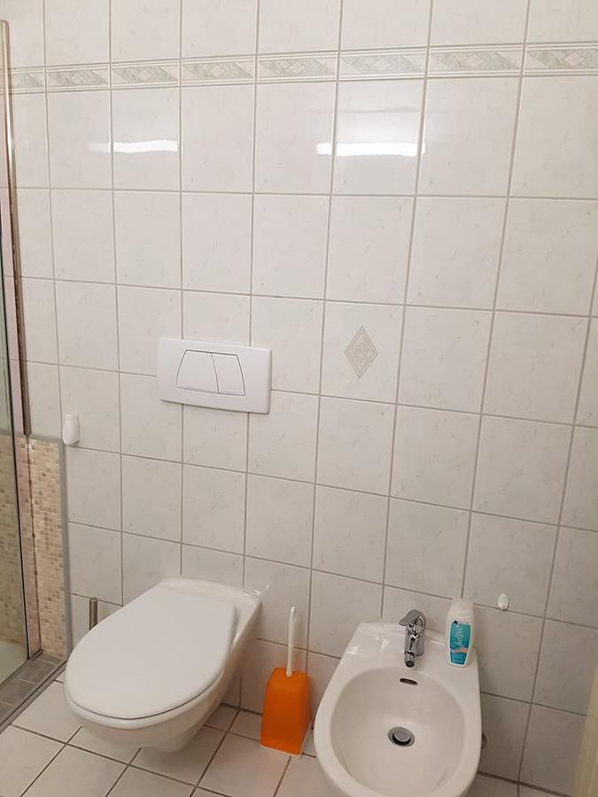Апартаменты Casa Ines Беллинцона Экстерьер фото